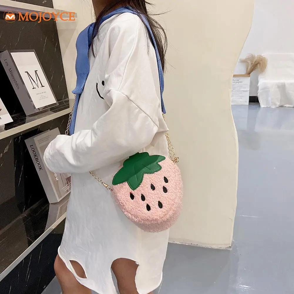 New Cute Strawberry Cartoon Shoulder Bags Kids Girls Lamb Wool Chain Crossbody Bag Mini Shopper Bag Purse Children's Wallet Gift 
New Cute Strawberry Cartoon Shoulder Bags Kids Girls Lamb Wool Chain Crossbody Bag Mini Shopper Bag Purse Children's Wallet Gift