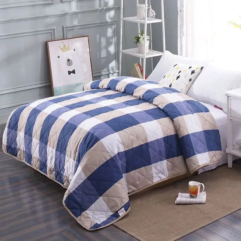 2020 Summer Washed Cotton Air-conditioning Quilt 1 pcs Soft Breathable Blanket Thin Stripe Plaid Comforter New Bed Cover
2020 Summer Washed Cotton Air-conditioning Quilt 1 pcs Soft Breathable Blanket Thin Stripe Plaid Comforter New Bed Cover