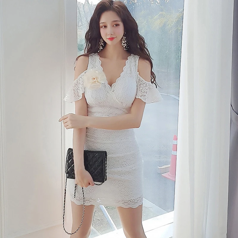New Summer Korean Style Elegant Mini Party Club Dress Ladies OL Sexy Lace V-Neck Strapless Tank Bodycon Vacation Short Dress
New Summer Korean Style Elegant Mini Party Club Dress Ladies OL Sexy Lace V-Neck Strapless Tank Bodycon Vacation Short Dress