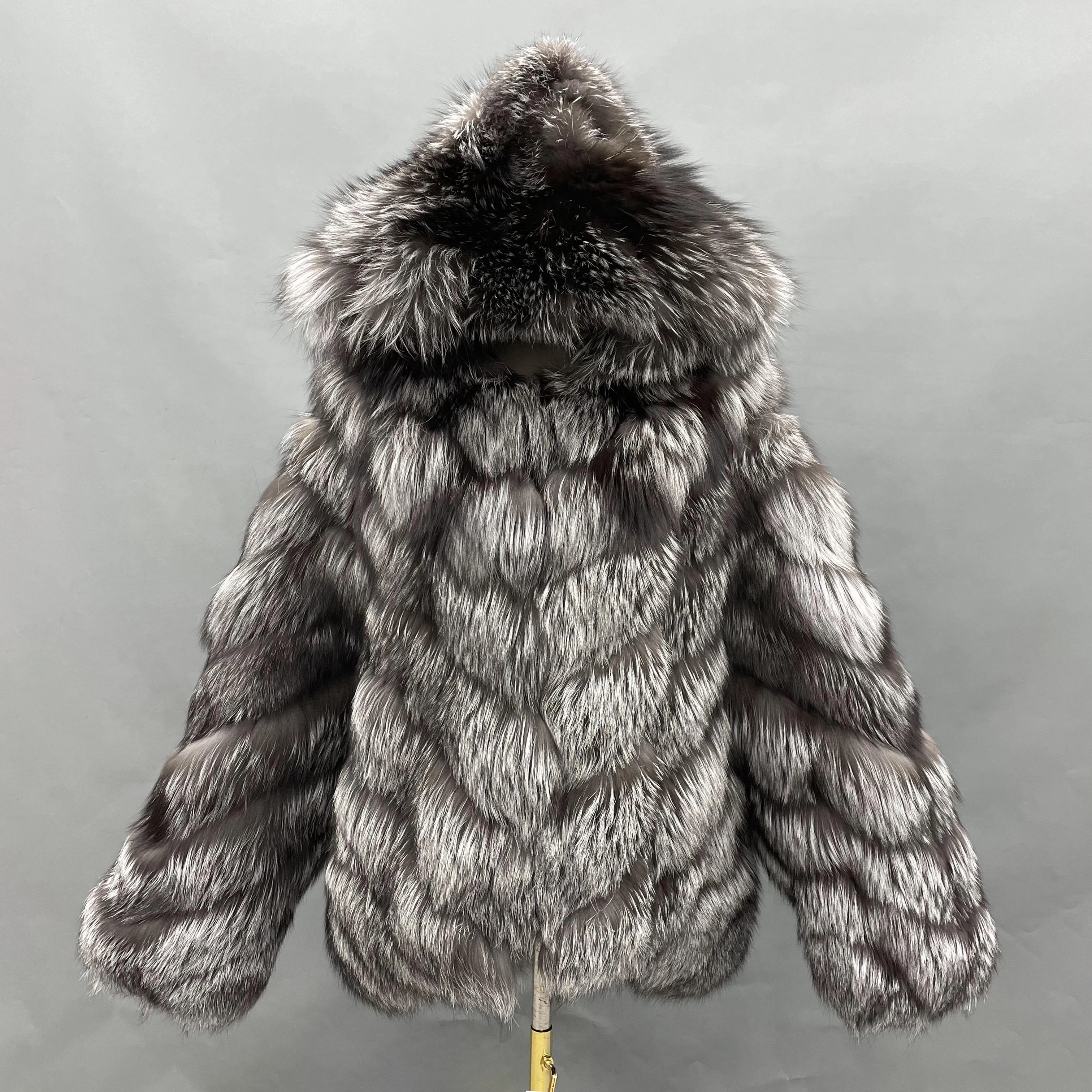Janefur Winter Windproof Silver Fox Fur Jacket Warm Natural Fur Striped Together Genuine Fabric Cloth With Hood
Janefur Winter Windproof Silver Fox Fur Jacket Warm Natural Fur Striped Together Genuine Fabric Cloth With Hood
