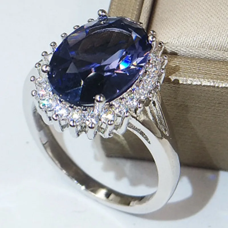 Elegant Large Geometric Oval Crystal Ladies Ring Inlaid Sparkling Rhinestone Zircon for Women Party Wedding Engagement
Elegant Large Geometric Oval Crystal Ladies Ring Inlaid Sparkling Rhinestone Zircon for Women Party Wedding Engagement