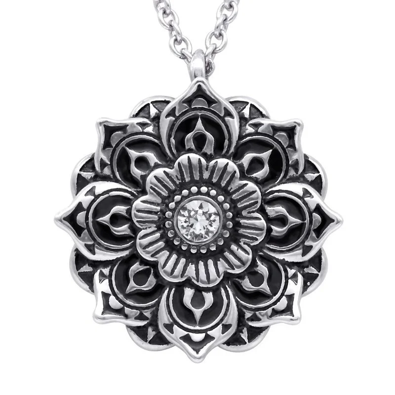Fashion vintage mandala flower necklace gothic punk men domineering pendant geometric round amulet religious jewelry gift
Fashion vintage mandala flower necklace gothic punk men domineering pendant geometric round amulet religious jewelry gift