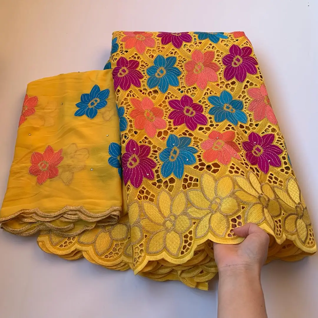 XIUYSAI African Lace Fabric 2021 new design bazin riche fabric tissu african bazin lace with embroidery and stones SK49
XIUYSAI African Lace Fabric 2021 new design bazin riche fabric tissu african bazin lace with embroidery and stones SK49