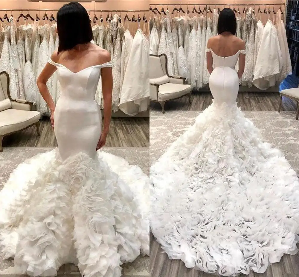 Plus Size Mermaid Off Shoulder Wedding Dress Cascading Ruffles Floor Length Long Wedding Dress Bridal Gown Vestidos De Noiva
Plus Size Mermaid Off Shoulder Wedding Dress Cascading Ruffles Floor Length Long Wedding Dress Bridal Gown Vestidos De Noiva