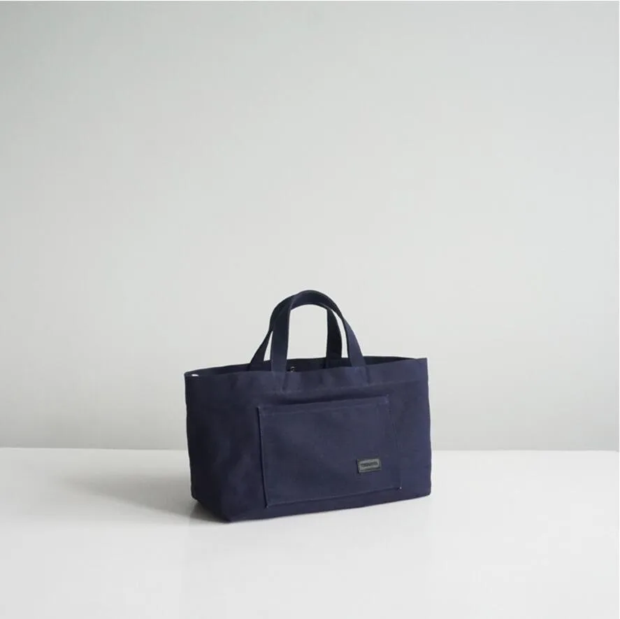 Unique interior design Bag Japanese style shopping handbag simple versatile hand-held Tote thickened canvas women bag
Unique interior design Bag Japanese style shopping handbag simple versatile hand-held Tote thickened canvas women bag