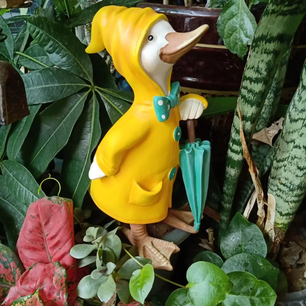 American Resin Small Yellow Duck Ornaments Outdoor Garden Park Figurines Decoration Courtyard Villa Balcony Furnishings Crafts
American Resin Small Yellow Duck Ornaments Outdoor Garden Park Figurines Decoration Courtyard Villa Balcony Furnishings Crafts