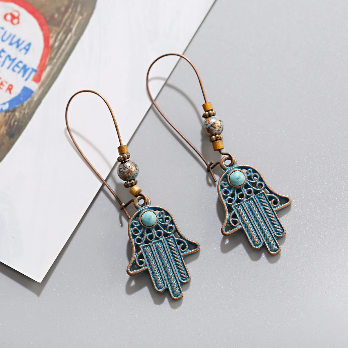 Retro Unique Metal Small Hand Palm Geometric Drop Earrings for Women Antique Green Girls Party Jewelry 
Retro Unique Metal Small Hand Palm Geometric Drop Earrings for Women Antique Green Girls Party Jewelry