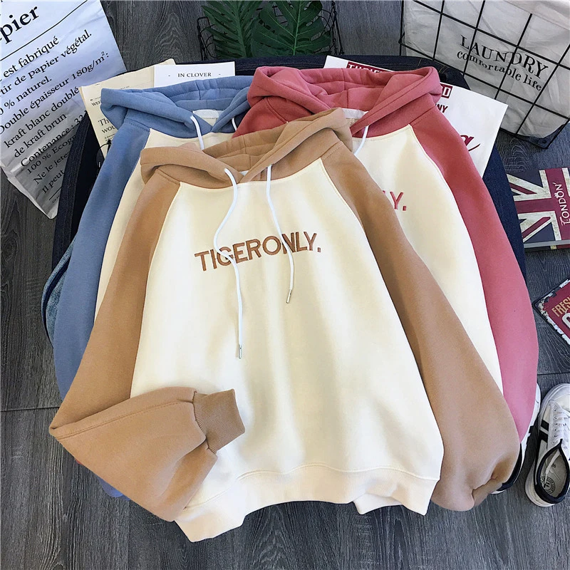 Sweatshirt Embroidery Letter Women Hoodies Autumn Winter Furry and Thickened Sanitary Hoody Korean Edition Loose Long Sleeve
Sweatshirt Embroidery Letter Women Hoodies Autumn Winter Furry and Thickened Sanitary Hoody Korean Edition Loose Long Sleeve
