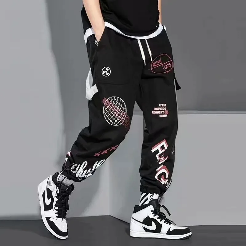 New Hip-Hop Jogger Men‘s Harajuku Harem Overalls Multi-Pocket Ribbon Men‘s Sports Pants Streetwear Men‘s Pants -40
New Hip-Hop Jogger Men‘s Harajuku Harem Overalls Multi-Pocket Ribbon Men‘s Sports Pants Streetwear Men‘s Pants -40