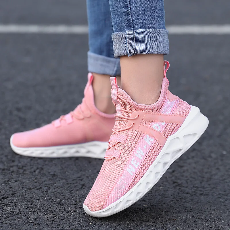 White Kids Running Sneakers Soprt Shoes for Boys Lightweight Children Casual Walking Shoes Breathable Mesh Girls Tenis Sneakers
White Kids Running Sneakers Soprt Shoes for Boys Lightweight Children Casual Walking Shoes Breathable Mesh Girls Tenis Sneakers