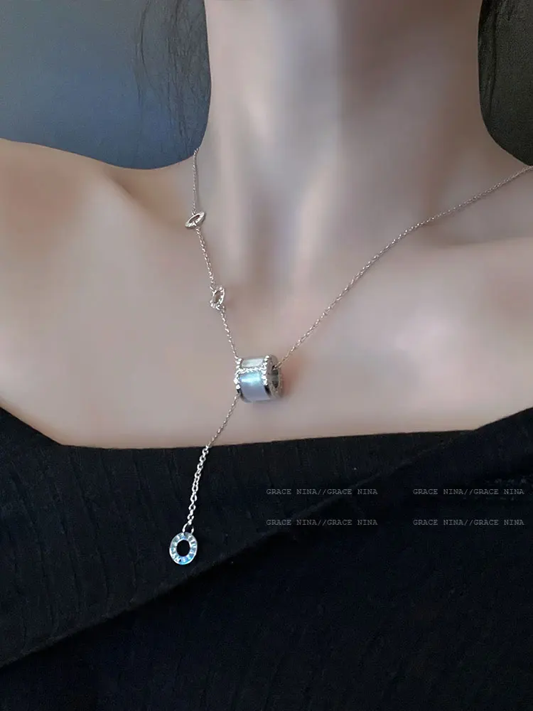 Necklace light luxury temperament clavicle chain 2021 new female cat's eye stone neck chain necklaces for women
Necklace light luxury temperament clavicle chain 2021 new female cat's eye stone neck chain necklaces for women