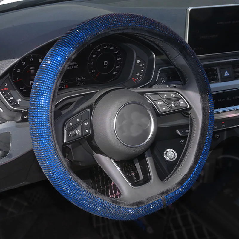 Универсальный чехол на руль автомобиля Стразы D-type, украшение для автомобиля с бриллиантами, аксессуары для интерьера для женщин и девушек, ... 
Универсальный чехол на руль автомобиля Стразы D-type, украшение для автомобиля с бриллиантами, аксессуары для интерьера для женщин и девушек, ...