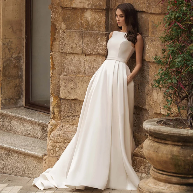 White Luxury Wedding Dress Long Sleeve Lace Ball Gown O-neck 3D Flower Bridal Dresses Court Train Custom Made Wedding Gown
White Luxury Wedding Dress Long Sleeve Lace Ball Gown O-neck 3D Flower Bridal Dresses Court Train Custom Made Wedding Gown