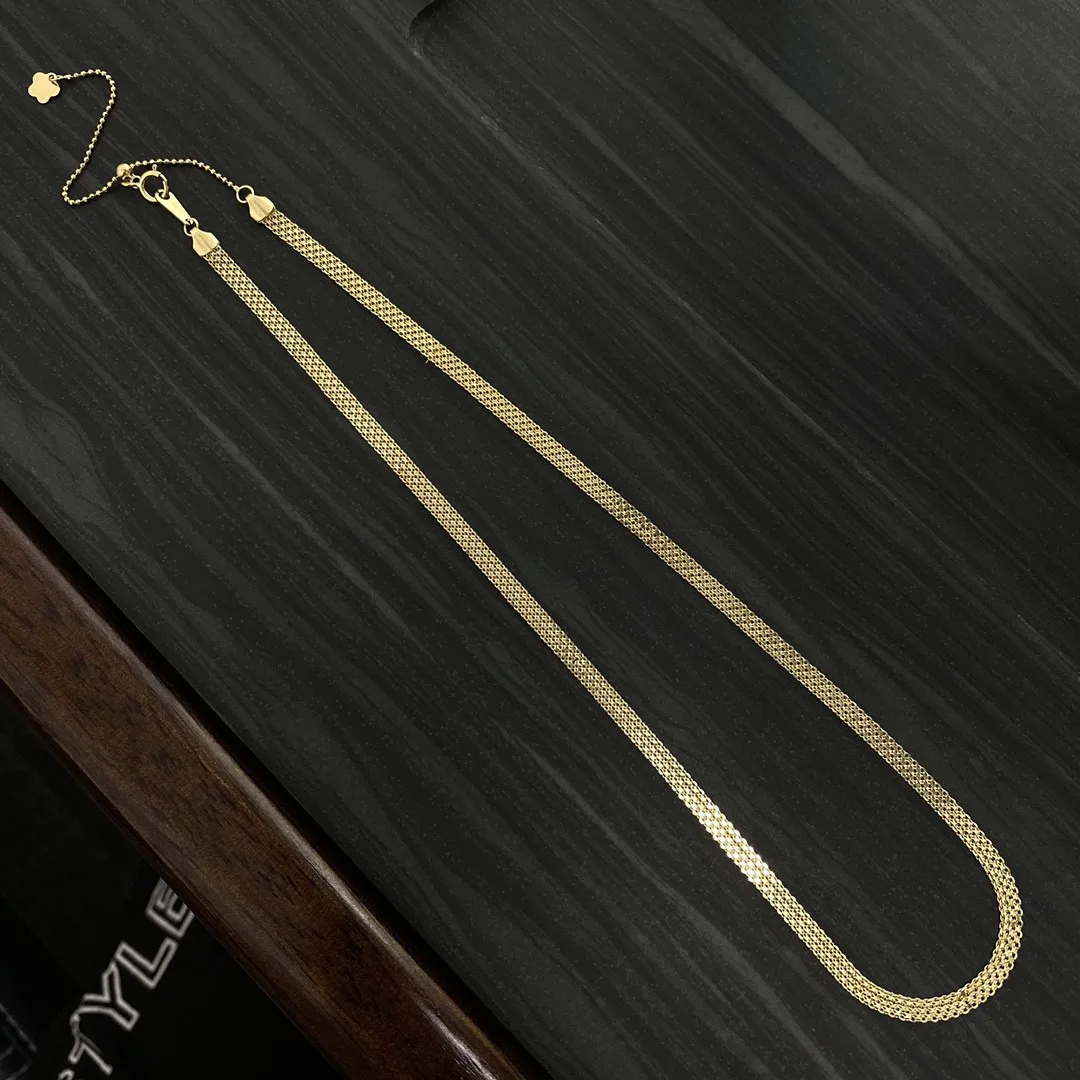 18K Solid Yellow Real Gold Jewelry(AU750) Women Snake Chain Bracelet Necklace Close To The Collarbone Strong Gloss Tanks Chain
18K Solid Yellow Real Gold Jewelry(AU750) Women Snake Chain Bracelet Necklace Close To The Collarbone Strong Gloss Tanks Chain