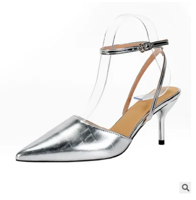New style European American style half Baotou sandals in 2021 summer with fine heel and sharp leather buckle one button with 06
New style European American style half Baotou sandals in 2021 summer with fine heel and sharp leather buckle one button with 06