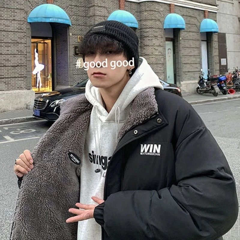 2021 winter thick padded jacket for men women lamb wool stand-up collar on both sides to wear personalized bread clothing trend
2021 winter thick padded jacket for men women lamb wool stand-up collar on both sides to wear personalized bread clothing trend