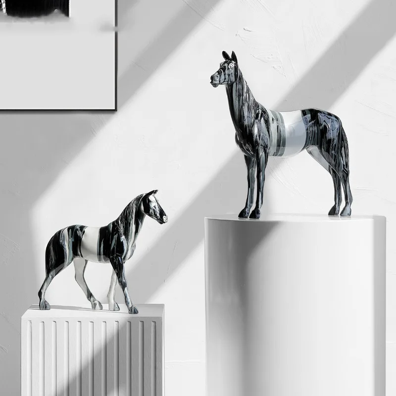Modern Ceramic Horse Creative Living Room Bedroom Desktop Office Wine Cabinet Decoration Gift
Modern Ceramic Horse Creative Living Room Bedroom Desktop Office Wine Cabinet Decoration Gift