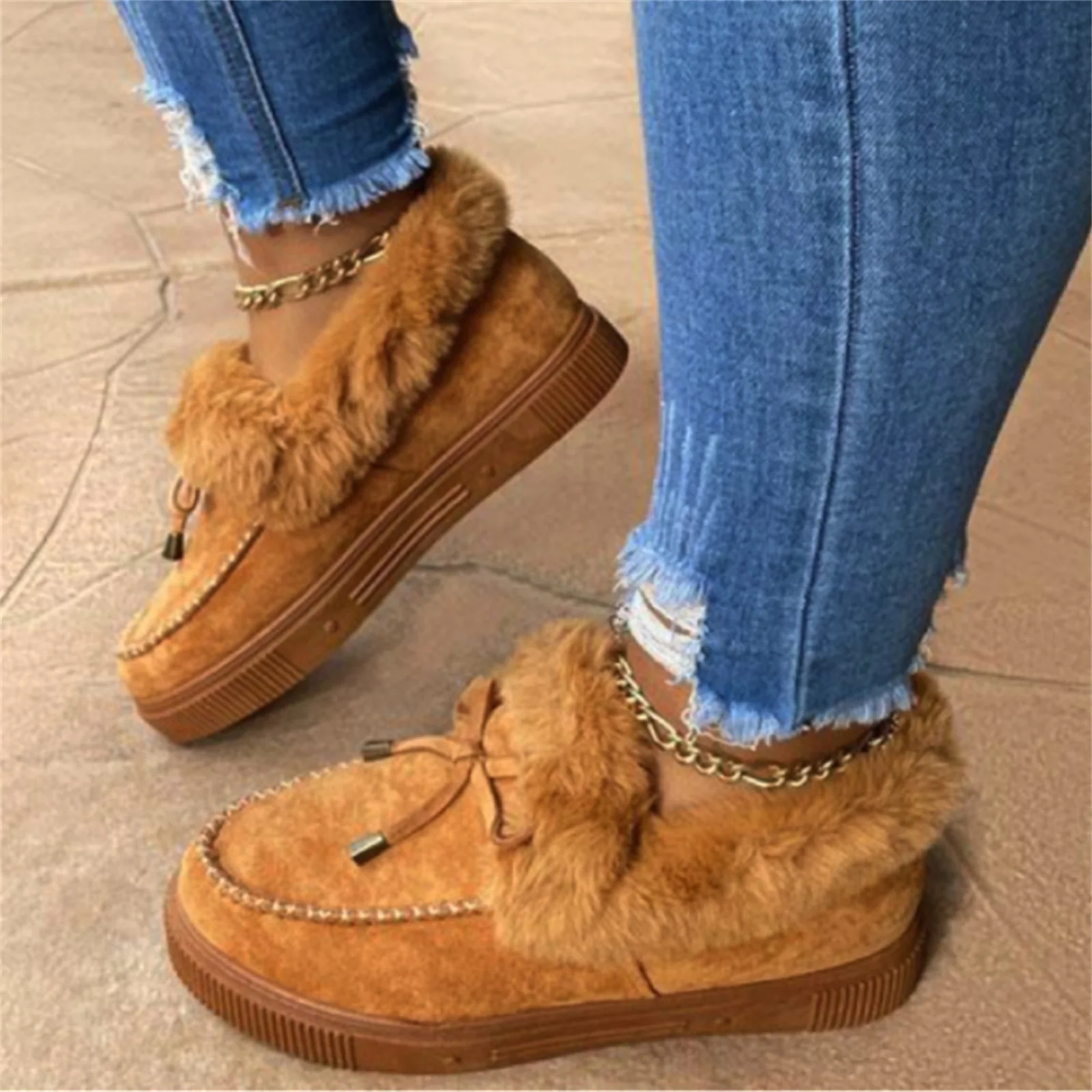 Women Winter Cotton Shoes Plush Warm Snow Boots Ladies Casual Flat Short Boots Solid Color Furry Females Feetwear
Women Winter Cotton Shoes Plush Warm Snow Boots Ladies Casual Flat Short Boots Solid Color Furry Females Feetwear