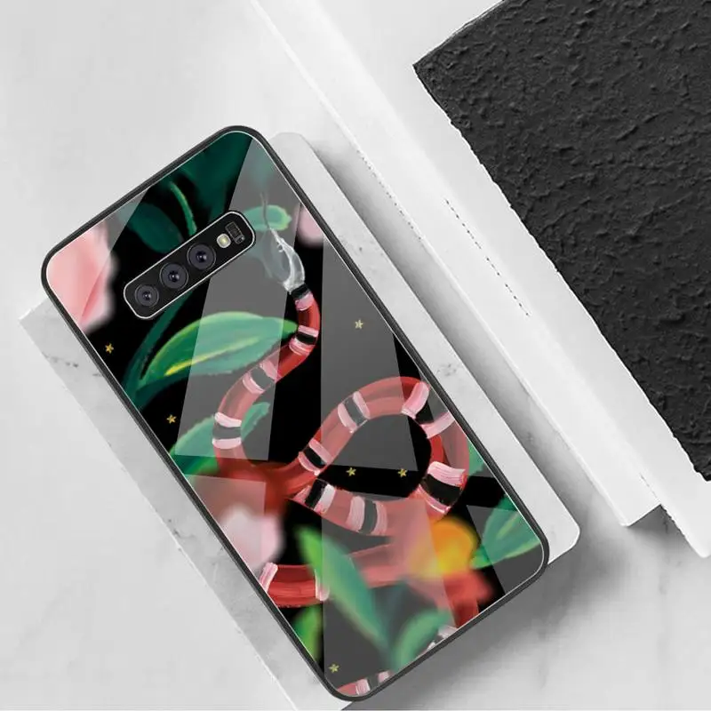 Luxury brand snake shaped Phone Case Tempered Glass For Samsung S20 Plus S7 S8 S9 S10 Plus Note 8 9 10 Plus
Luxury brand snake shaped Phone Case Tempered Glass For Samsung S20 Plus S7 S8 S9 S10 Plus Note 8 9 10 Plus