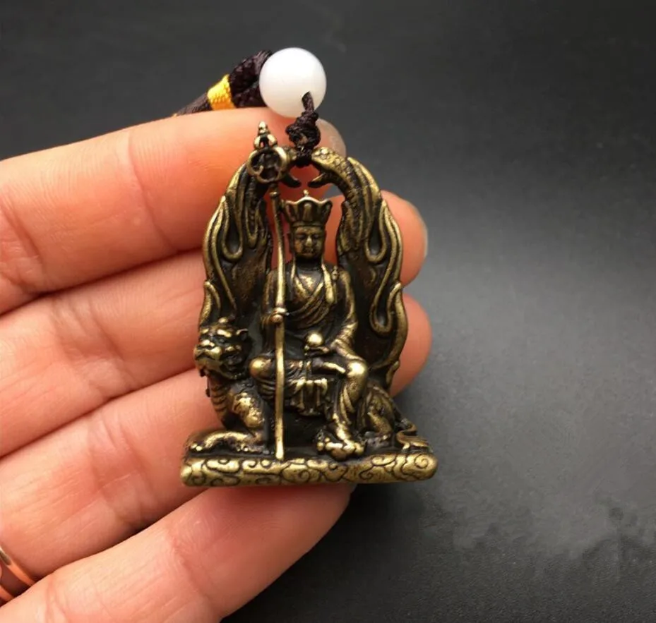 Архаизовая латунная кситигарбха Бодхисаттва маленькая статуя ручной работы
Архаизовая латунная кситигарбха Бодхисаттва маленькая статуя ручной работы