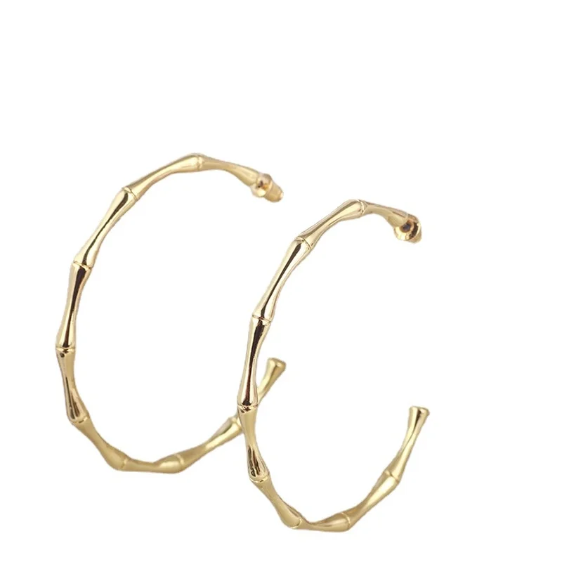 European and American Trend Glossy Bamboo Big Circle Golden Women's Eardrop Earring
European and American Trend Glossy Bamboo Big Circle Golden Women's Eardrop Earring