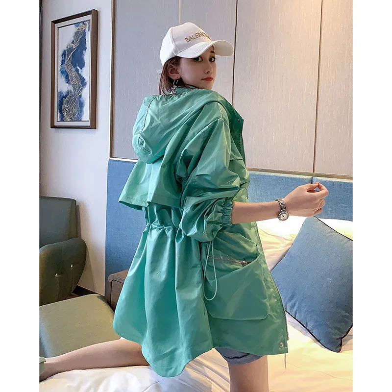 Women Long Sleeve Streetwear Hooded Jacket Lady Outdoor Waterproof Rain Coat Basics Autumn Spring Solid Windbreaker
Women Long Sleeve Streetwear Hooded Jacket Lady Outdoor Waterproof Rain Coat Basics Autumn Spring Solid Windbreaker