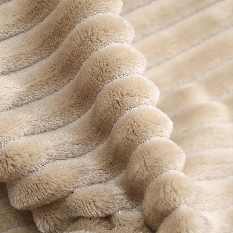 NEW Soft Warm Coral Fleece throw blanket for bed Winter Sheet sofa blanket white Portable Car Travel Blanket dropshipping
NEW Soft Warm Coral Fleece throw blanket for bed Winter Sheet sofa blanket white Portable Car Travel Blanket dropshipping