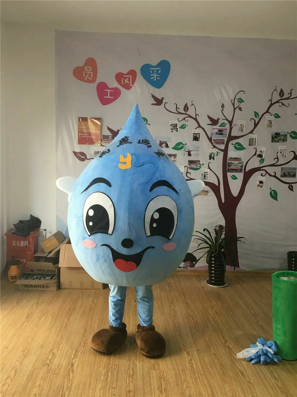 Blue Water Drop Mascot Costume Cosplay Party Game Outfits Carnival Halloween Xmas Interesting Funny Cartoon Character Clothing
Blue Water Drop Mascot Costume Cosplay Party Game Outfits Carnival Halloween Xmas Interesting Funny Cartoon Character Clothing