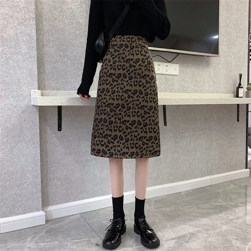 Limiguyue Sring Ladies Vintage Leopard Print high waist slim midi skirt women sexy Wrap short skirt High Street saias femme K508
Limiguyue Sring Ladies Vintage Leopard Print high waist slim midi skirt women sexy Wrap short skirt High Street saias femme K508
