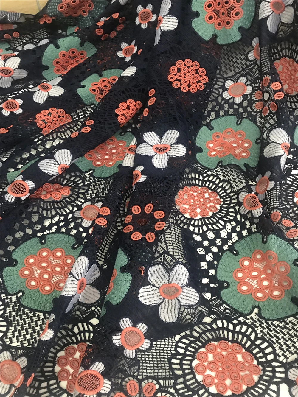 High Quality African Tulle Lace Fabrics SYJ-3186812 Lace Embroidery Mesh Fabric Luxury Nigeria Net French
High Quality African Tulle Lace Fabrics SYJ-3186812 Lace Embroidery Mesh Fabric Luxury Nigeria Net French