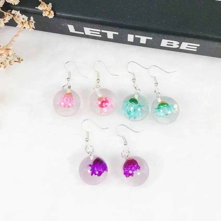 1pair Cute Real Dried Flower Bead Drop Earrings 3D Solid Resin Ball Earrings for Children Gift and Woman Jewelry
1pair Cute Real Dried Flower Bead Drop Earrings 3D Solid Resin Ball Earrings for Children Gift and Woman Jewelry