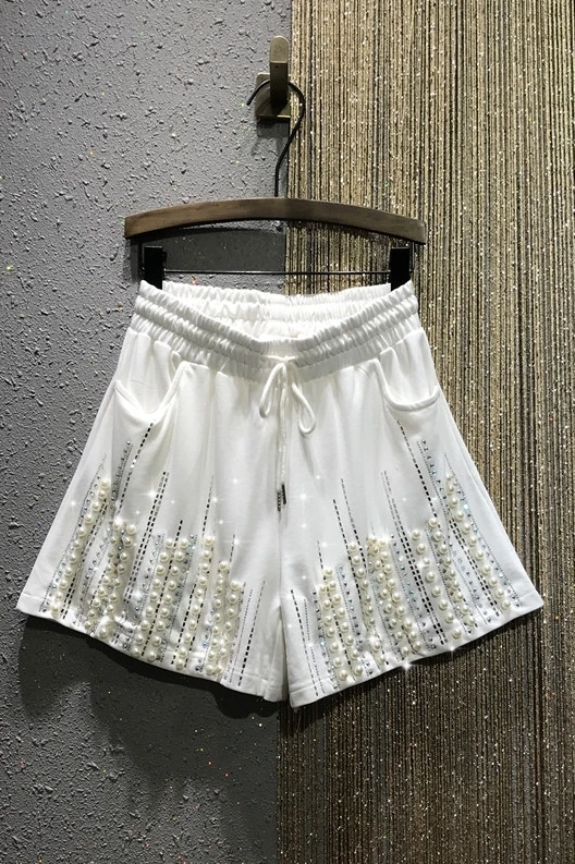 Heavy Industry Beads Rhinestone Casual Shots for Women 2021 Summer New Elastic Waist Loose Straight Shorts Fashion Woman Shorts
Heavy Industry Beads Rhinestone Casual Shots for Women 2021 Summer New Elastic Waist Loose Straight Shorts Fashion Woman Shorts