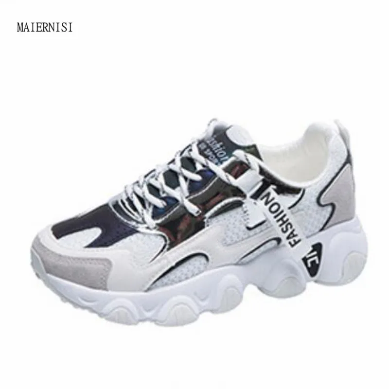 New style female student shoes fashion sports running flat soft bottom sports shoes mesh women's shoes breathable ladies casual
New style female student shoes fashion sports running flat soft bottom sports shoes mesh women's shoes breathable ladies casual