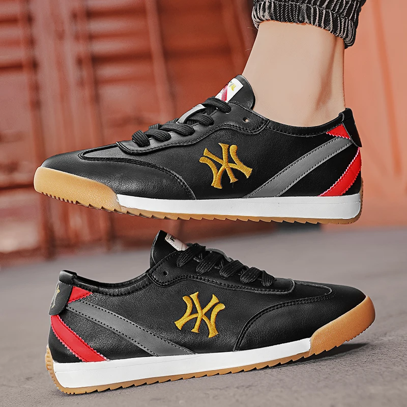 2021 Men's Casual Shoes Fashion Genuine Leather Man Sneakers Outdoor Leisure Shoes for Man Round Toe Shoes Spring New Arrival
2021 Men's Casual Shoes Fashion Genuine Leather Man Sneakers Outdoor Leisure Shoes for Man Round Toe Shoes Spring New Arrival