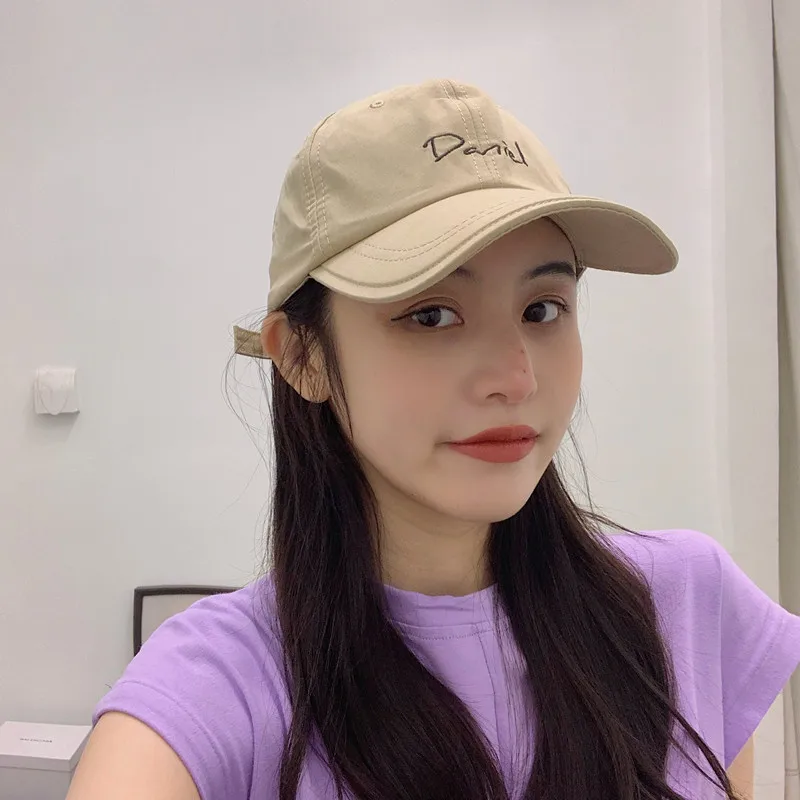 Fashion Letter Japanese Style Thin Peaked Cap Korean Fashion Spring and Summer All-Match Women's Baseball Hat Simple
Fashion Letter Japanese Style Thin Peaked Cap Korean Fashion Spring and Summer All-Match Women's Baseball Hat Simple