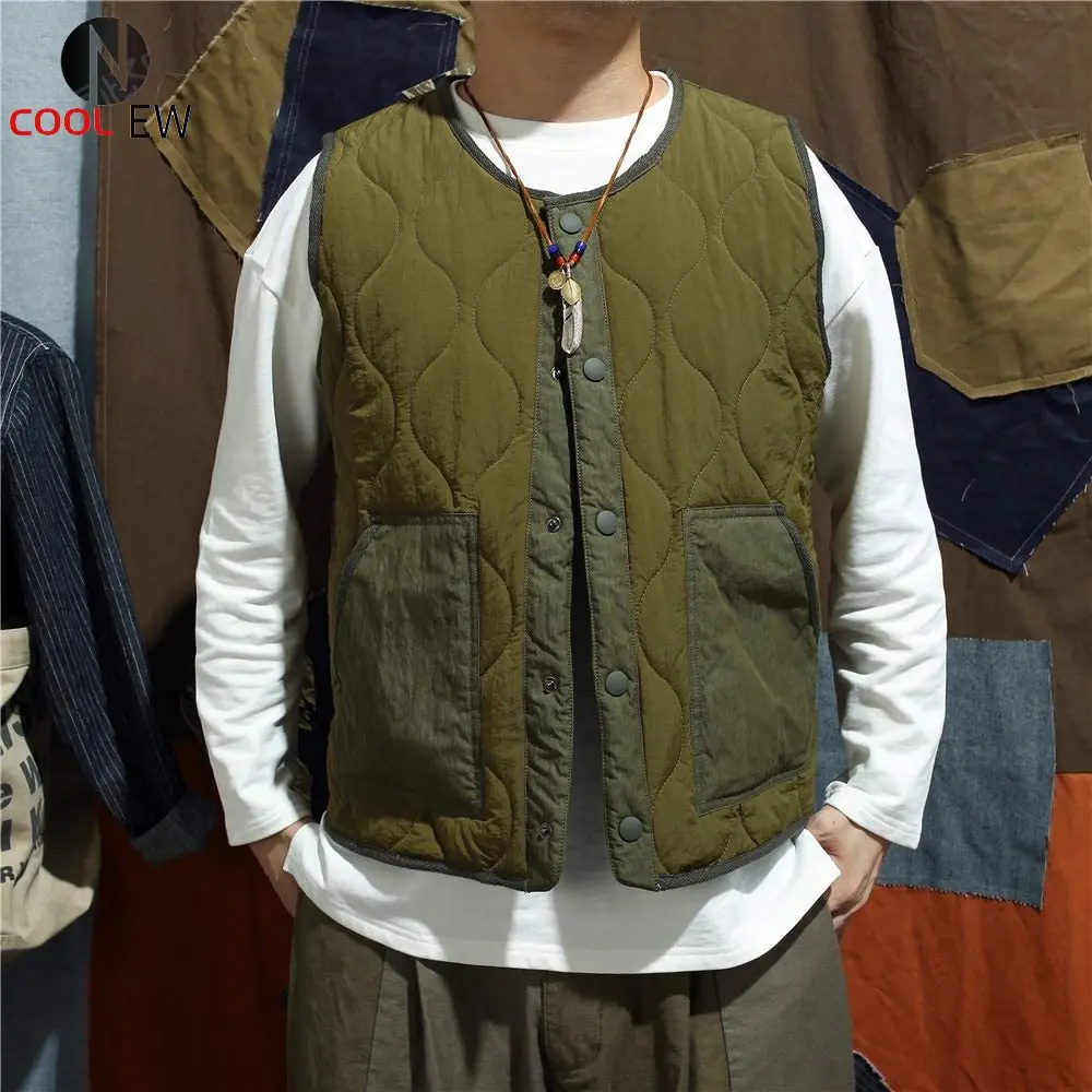Cotton Padded Vest Mens Sleeveless Quilted Jacket Thick Warm Fashion Casual Outerwear Men Autumn Winter
Cotton Padded Vest Mens Sleeveless Quilted Jacket Thick Warm Fashion Casual Outerwear Men Autumn Winter