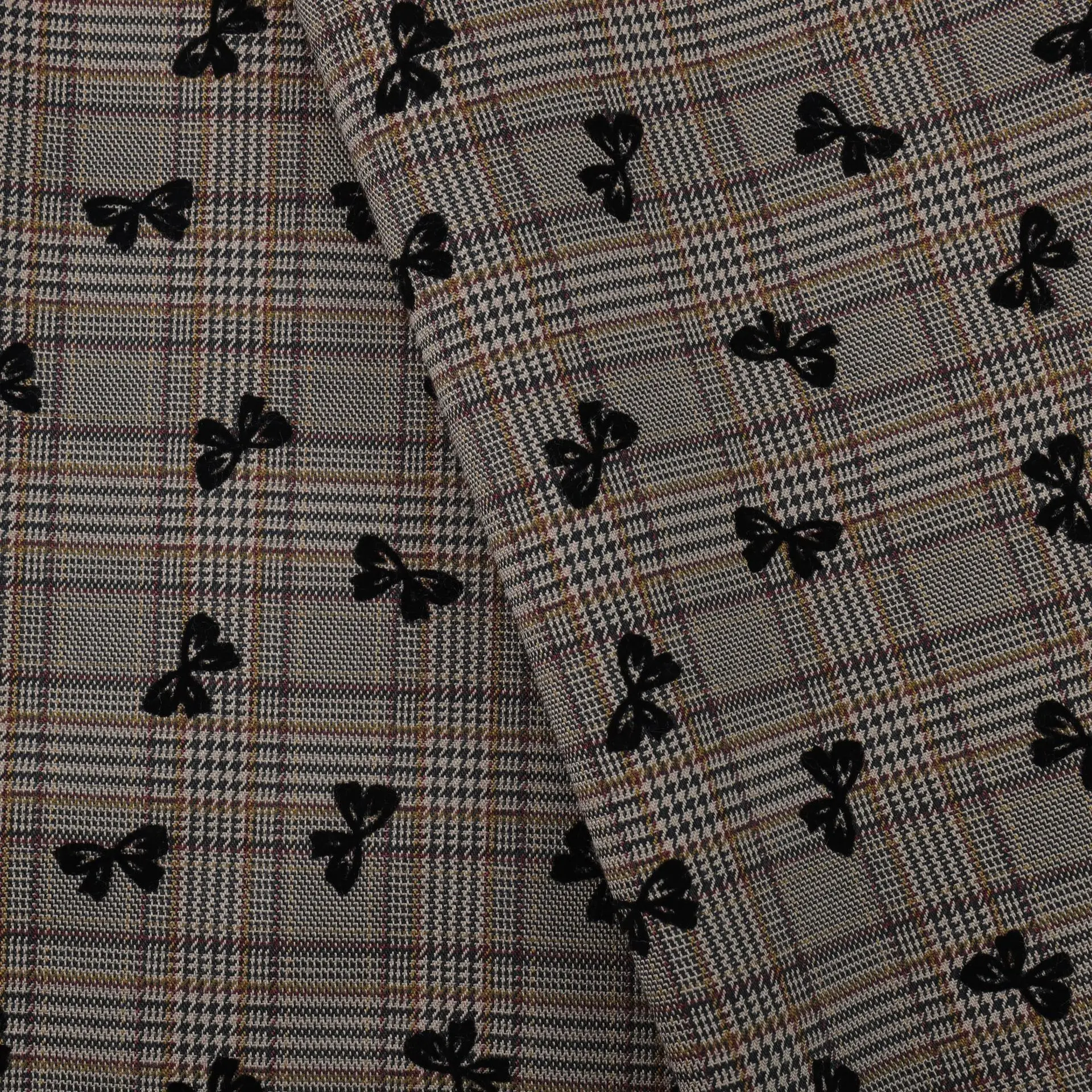 TR Spandex Yarn Dyed Plaid Fabric For DIY Dress Suits Blazer Flocking British Style Check Fabrics Patchwork 100X145cm
TR Spandex Yarn Dyed Plaid Fabric For DIY Dress Suits Blazer Flocking British Style Check Fabrics Patchwork 100X145cm