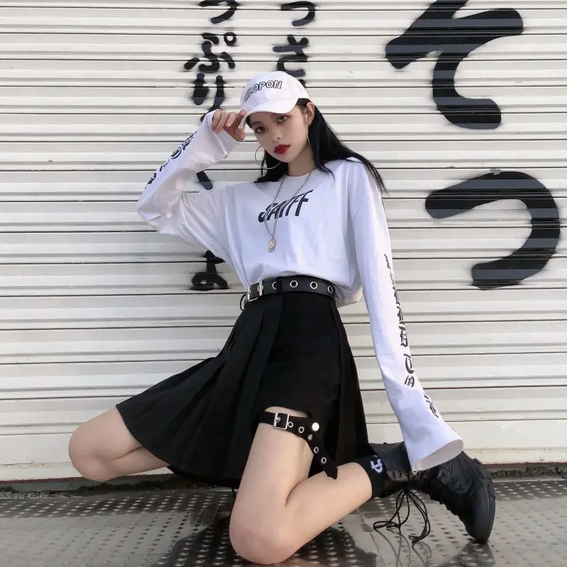 2021 New High Skirt Women Waist Mini Skirts Chain Pocket A-line Streetwear Vintage Free Belt
2021 New High Skirt Women Waist Mini Skirts Chain Pocket A-line Streetwear Vintage Free Belt