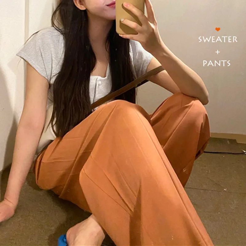 Летний комплект из двух предметов для женщин короткий рукав однобортная куртка-пуховик брючный костюм с завышенной талией, штаны в Корейск...
Летний комплект из двух предметов для женщин короткий рукав однобортная куртка-пуховик брючный костюм с завышенной талией, штаны в Корейск...