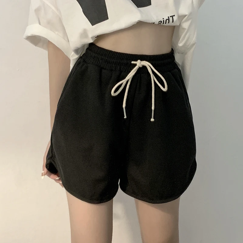 2143 The new Korean version of the high-waisted slimming all-match sports lace-up shorts casual wide-leg pants
2143 The new Korean version of the high-waisted slimming all-match sports lace-up shorts casual wide-leg pants