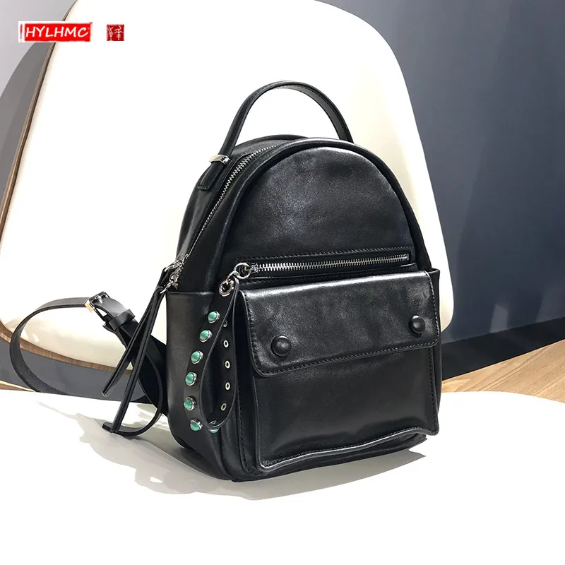 Small Genuine leather shoulder bag Women Backpack female bag ladies leisure all-match soft leather small backpacks black
Small Genuine leather shoulder bag Women Backpack female bag ladies leisure all-match soft leather small backpacks black
