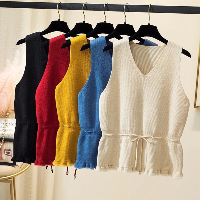 V-neck Pullover Waist Knitted Vest For Women 2021 Spring New Vest With Small Camille And Sleeveless Sweater Vest
V-neck Pullover Waist Knitted Vest For Women 2021 Spring New Vest With Small Camille And Sleeveless Sweater Vest