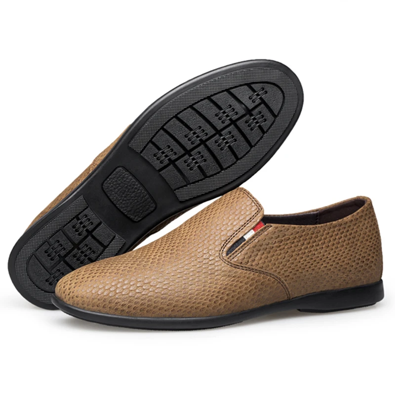 Big Size 36-47 Casual Leather Shoes Trendy Fashion Snake Embossed Flat Slip-On Loafers Soft Moccasins Breathable Driving Shoes
Big Size 36-47 Casual Leather Shoes Trendy Fashion Snake Embossed Flat Slip-On Loafers Soft Moccasins Breathable Driving Shoes