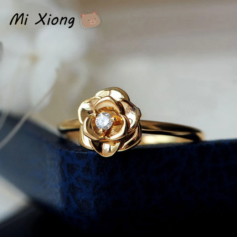 Женское кольцо из серебра 925 пробы с цветком розы
Женское кольцо из серебра 925 пробы с цветком розы