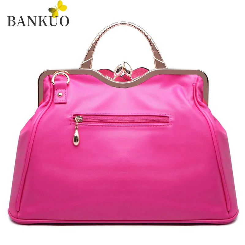 BANKUO 2021 New Large-capacity BagRose Flower Ladies Handbag Fashion Casual Shoulder Bag Simple and Elegant Cost-effective Z13
BANKUO 2021 New Large-capacity BagRose Flower Ladies Handbag Fashion Casual Shoulder Bag Simple and Elegant Cost-effective Z13