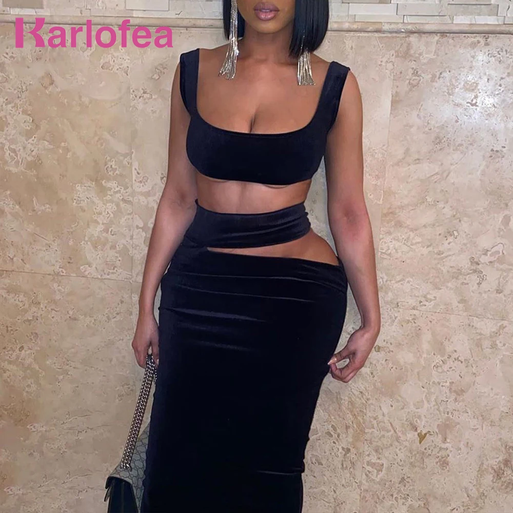 Karlofea Black Velvet 2 Piece Matching Suit Party Outfit Sexy Crop Top High Waist Cut Out Maxi Skirt Fashion Streetwear Lady Set
Karlofea Black Velvet 2 Piece Matching Suit Party Outfit Sexy Crop Top High Waist Cut Out Maxi Skirt Fashion Streetwear Lady Set