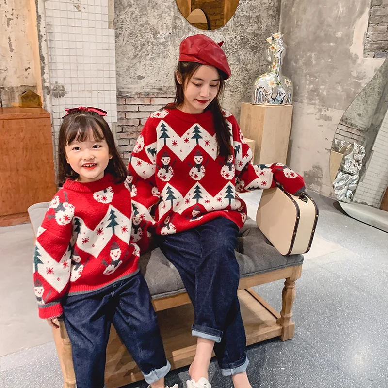 2021 New Mommy and Me Knit Sweater Cartoon Snowmen Winter Clothes for Girl Family Matching Outfits Sweater Family Look
2021 New Mommy and Me Knit Sweater Cartoon Snowmen Winter Clothes for Girl Family Matching Outfits Sweater Family Look