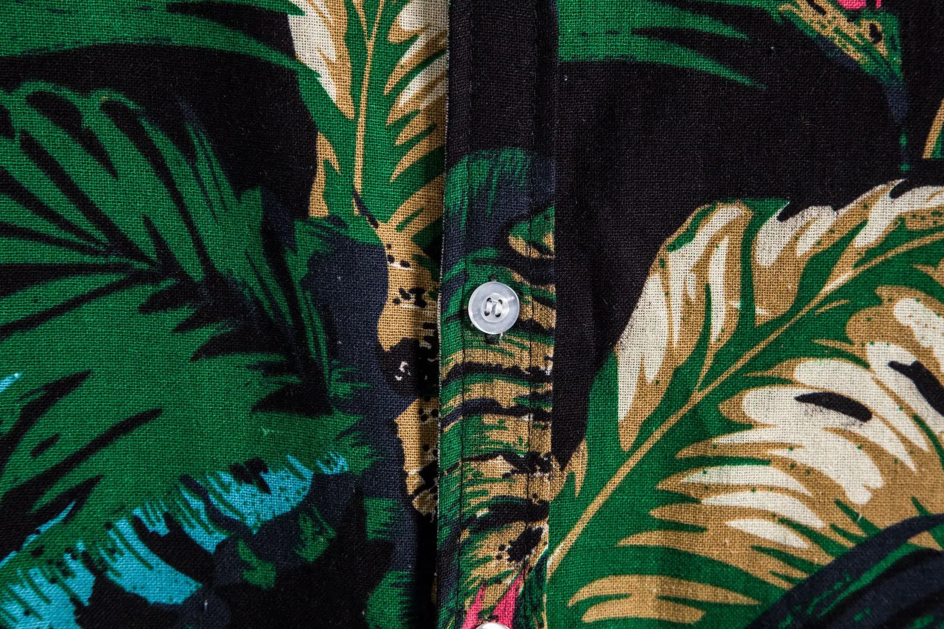 2021 Summer Fashion 3D Print Men's Hawaiian Shirts Beach Party Loose Casual Shirt Short Sleeve Mens Clothing
2021 Summer Fashion 3D Print Men's Hawaiian Shirts Beach Party Loose Casual Shirt Short Sleeve Mens Clothing