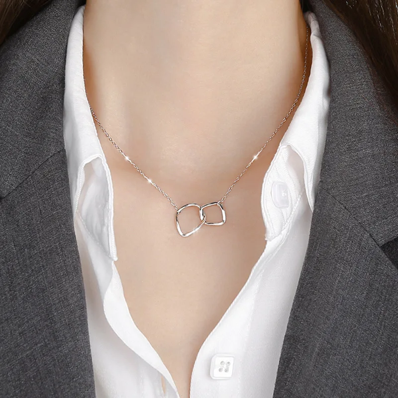 Women's s925 irregular interlocking clavicle chain geometric ring simple female trendy net red personality necklace jewelry gif
Women's s925 irregular interlocking clavicle chain geometric ring simple female trendy net red personality necklace jewelry gif