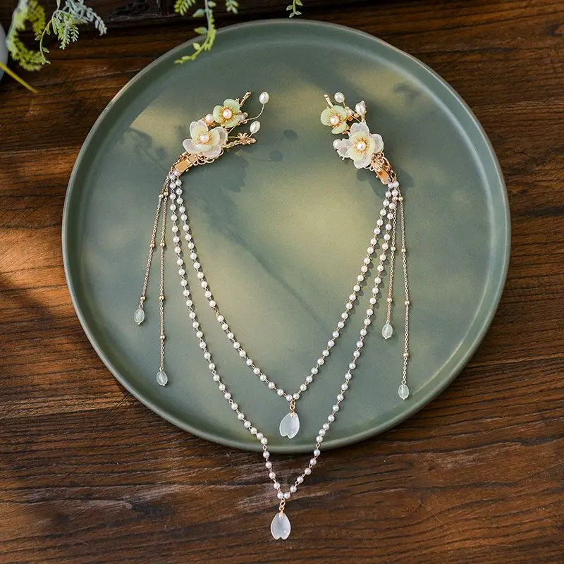 Vintage Women Hair Accessories Hair Grip with long Tassel Plastic Beads Jewelry Luxury Gift for Lover
Vintage Women Hair Accessories Hair Grip with long Tassel Plastic Beads Jewelry Luxury Gift for Lover